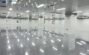 十萬級無塵車間工程的特性及要求【東鑫凈化】